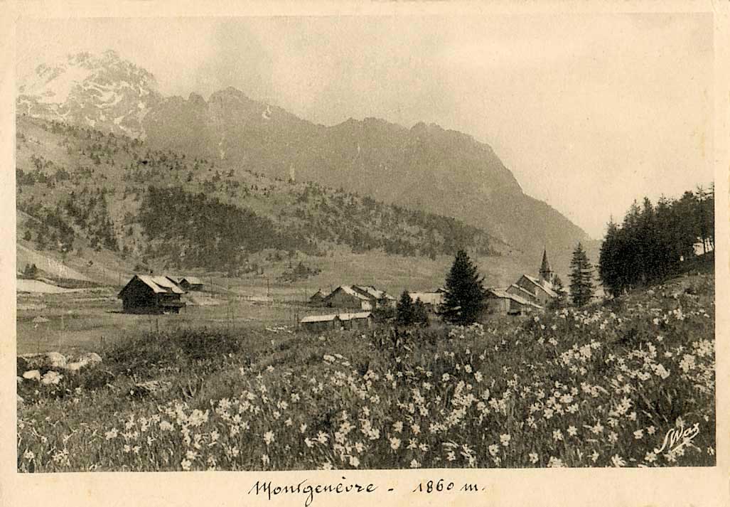 Montgenèvre (1860 m) - A gauche, le Chaberton